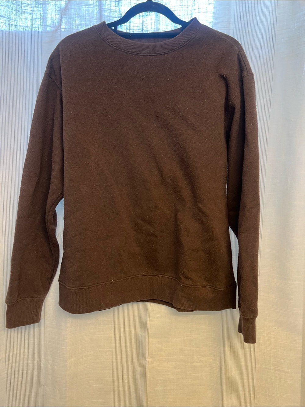 Chocolate brown crewneck! Great capsule wardrobe minimalist piece